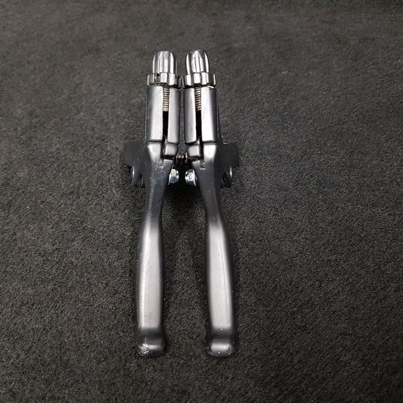 PROMAX V BRAKE" mountain bike brake levers (Ref 739)