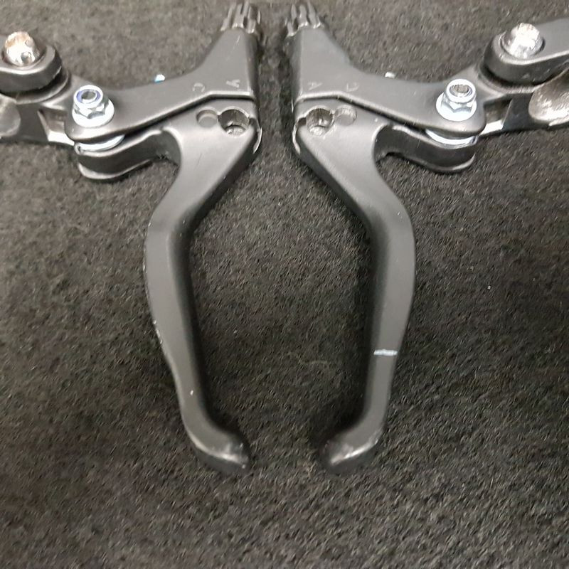 PROMAX V BRAKE" mountain bike brake levers (Ref 739)