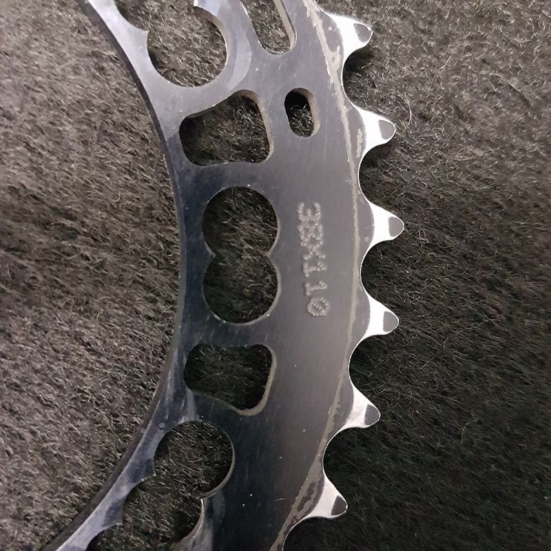ROTOR QRING 11s" 38d BCD 110 chainring (Ref 1593)