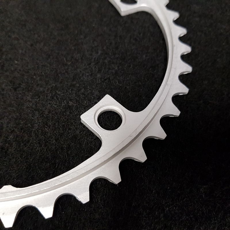 FERBROS" 42d BCD 130 N.O.S chainring (Ref 1598)