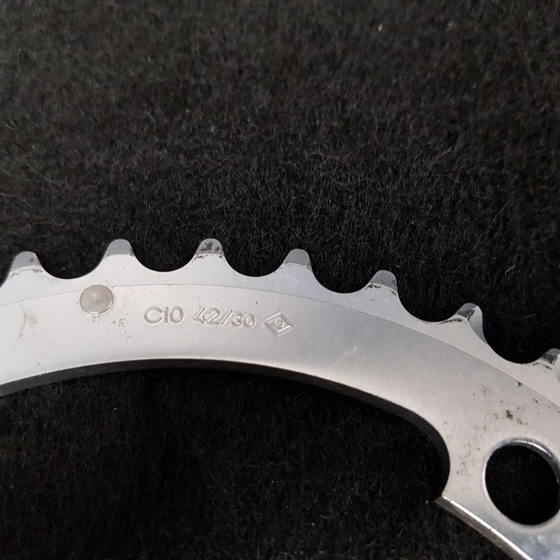 CAMPAGNOLO CHORUS UD" plato 42d BCD 135 (Ref 1557)
