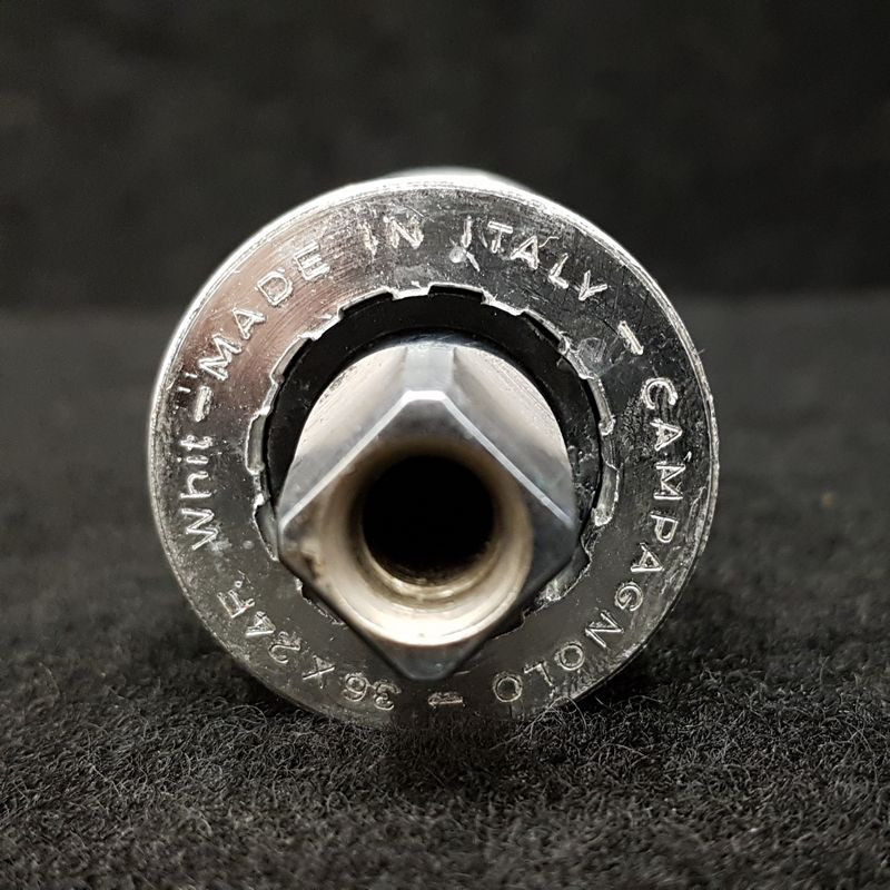 Eje pedalier "CAMPAGNOLO VELOCE" 111 mm ITA 36 x 24 Tpi (Ref 538)