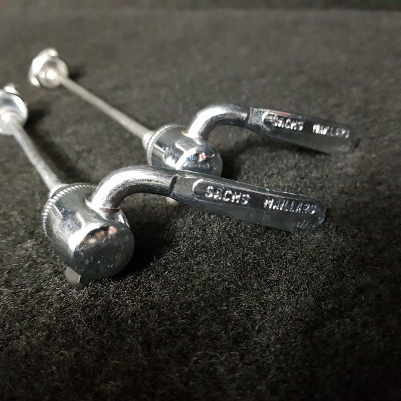 SACHS MAILLARD" clamping pins N.O.S (Ref 197)