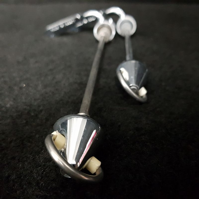SACHS MAILLARD" clamping pins N.O.S (Ref 197)