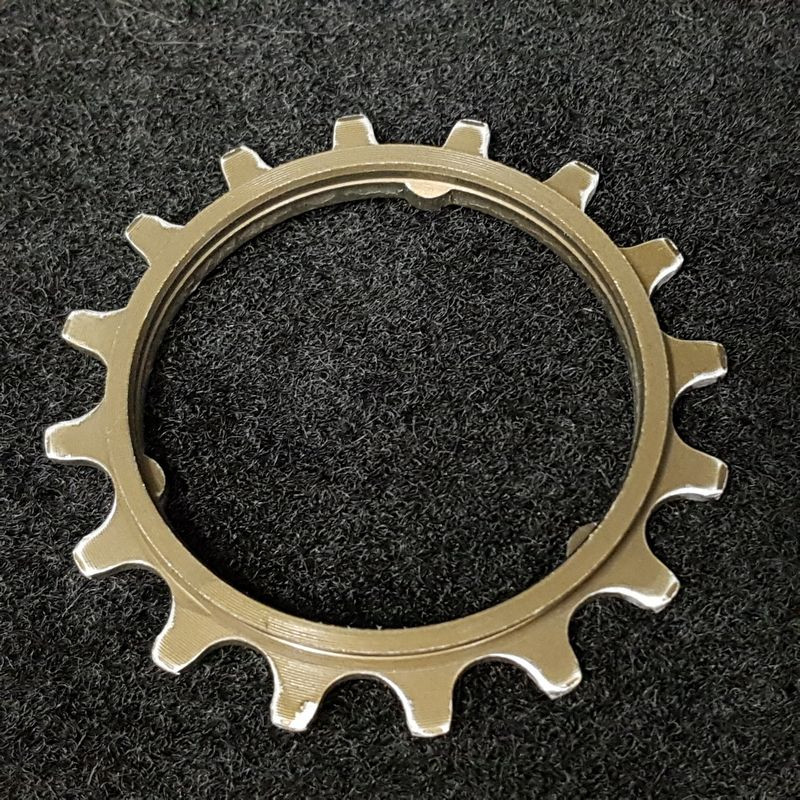 Piñón de aluminio Maillard ZB 16d (Ref 149)
