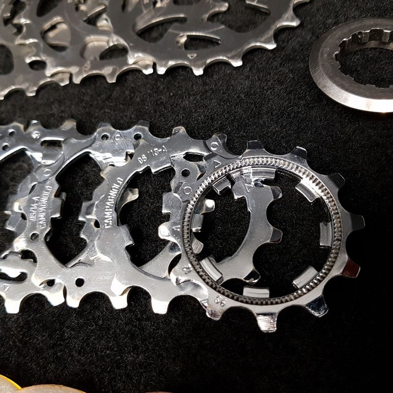 Cassetta "CAMPAGNOLO RECORD TITANIUM" 9V 12/23 (Ref 414)