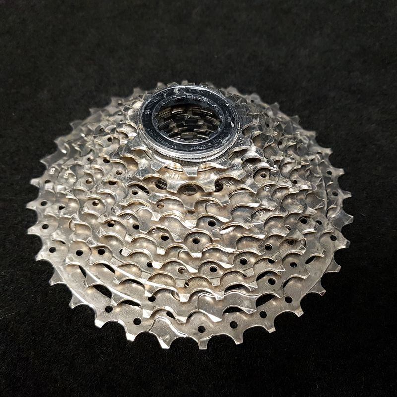 Cassetta "SHIMANO 105 CS-HG700" 11v 14/34 (Ref 423)