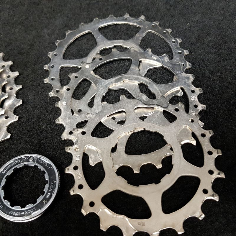 Kassette "SHIMANO 105 CS-HG700" 11v 14/34 (Ref 423)