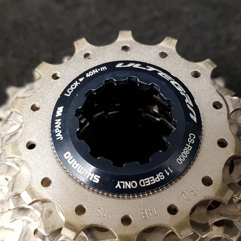 Kassette "SHIMANO ULTEGRA CS-R8000" 11v 14/28 (Ref 424)