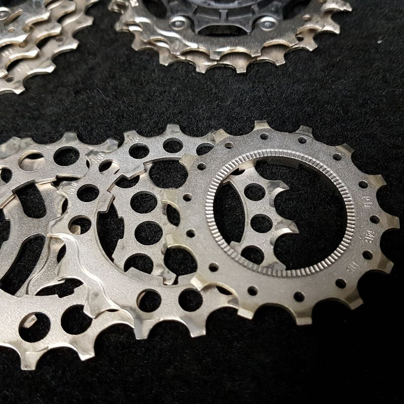 Cassetta "SHIMANO ULTEGRA CS-R8000" 11v 14/28 (Ref 424)