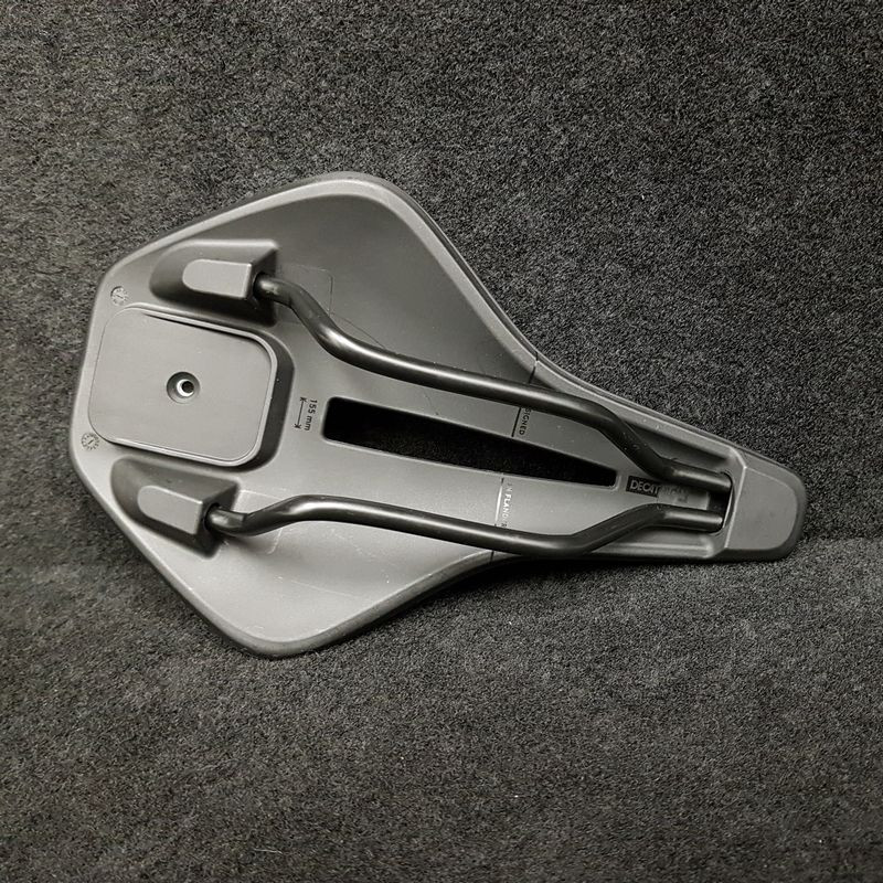 Neuer Sattel "VAN RYSEL" (Ref 573)