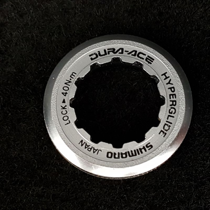 Dado di serraggio cassetta "SHIMANO DURA ACE CS-7400" N.A.S. (Rif. 07)