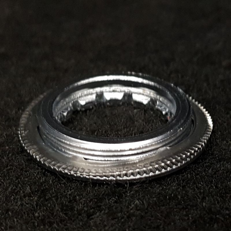 Dado di serraggio cassetta "SHIMANO DURA ACE CS-7400" N.A.S. (Rif. 07)