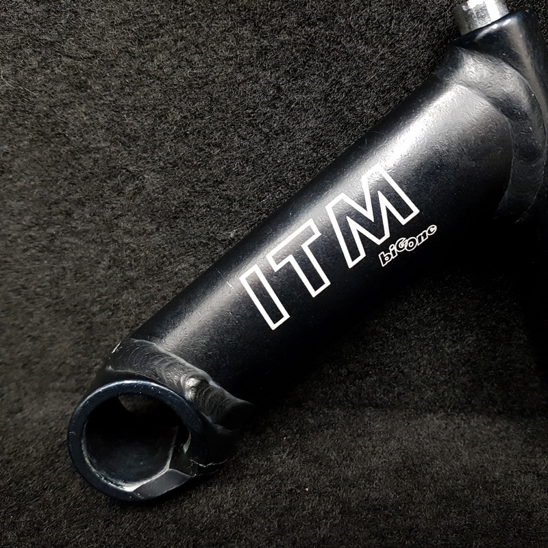 Attacco manubrio "ITM BIG ONE" 130 mm (Ref 1002)