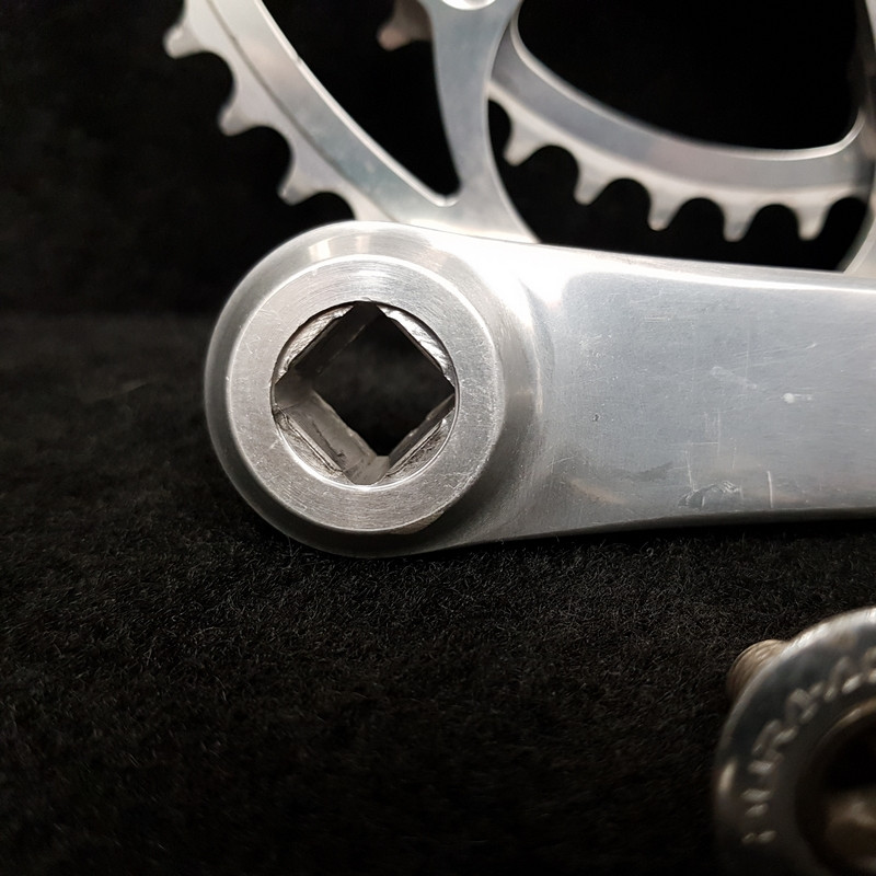 Tretlager "SHIMANO DURA ACE 7410" 175 mm (Ref 945)