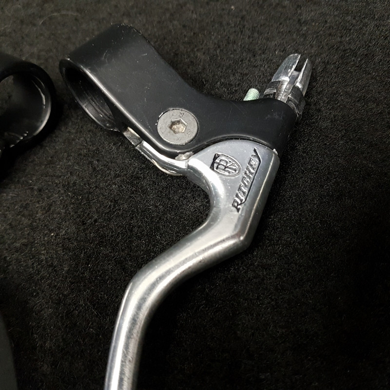 Leviers de frein VTT "RITCHEY LOGIC" (Ref 758)