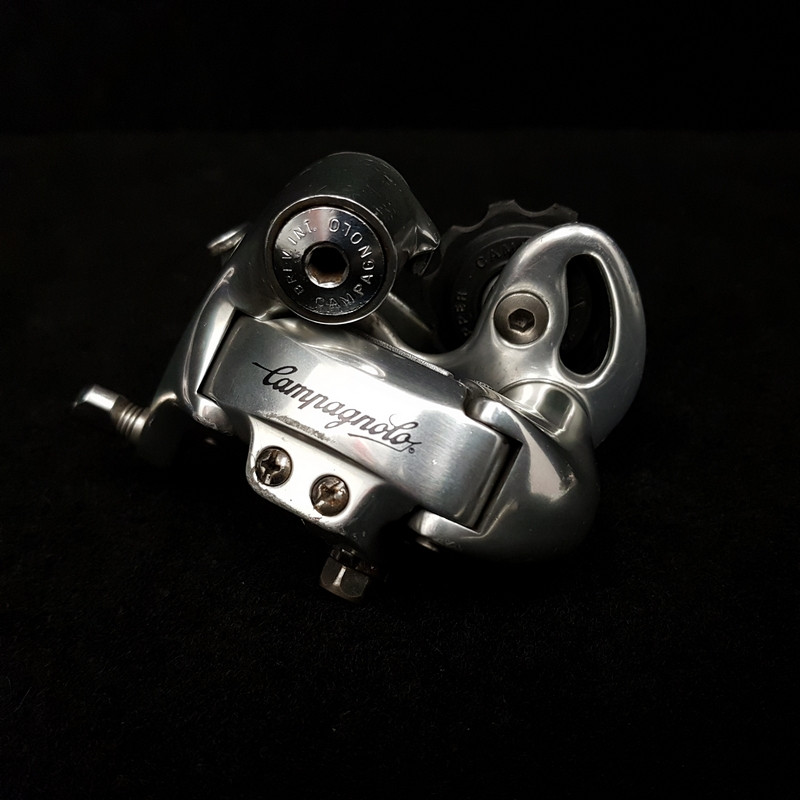 Dérailleur arrière "CAMPAGNOLO RECORD RD-01RE" 8v (Ref 1824)