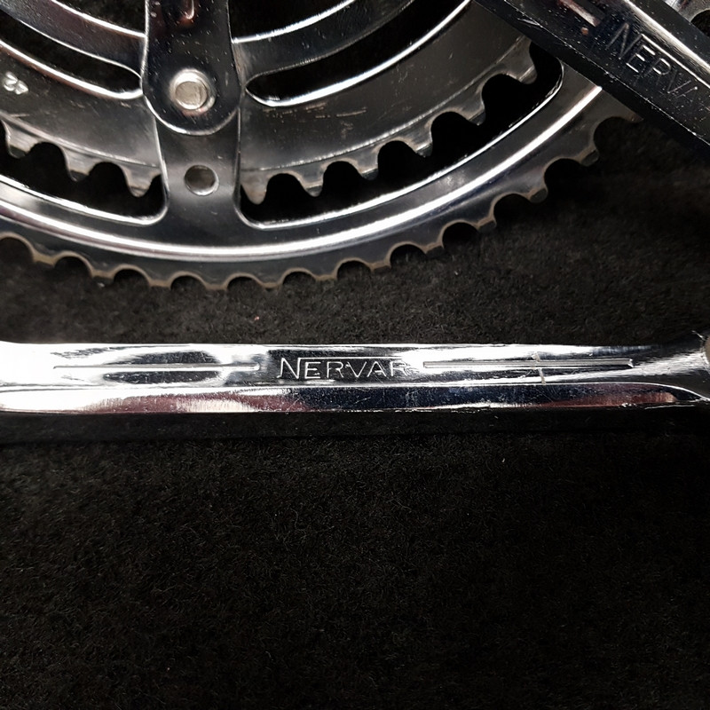 Tretlager mit Keilnut "NERVAR" 170 mm (Ref 947)