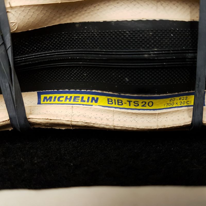 Reifen „MICHELIN BIB TS20“ 700 x 20