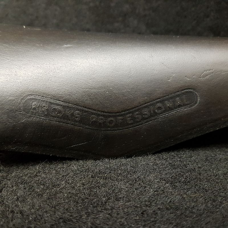 Sillín «BROOKS PROFESSIONAL» (Ref. 582)
