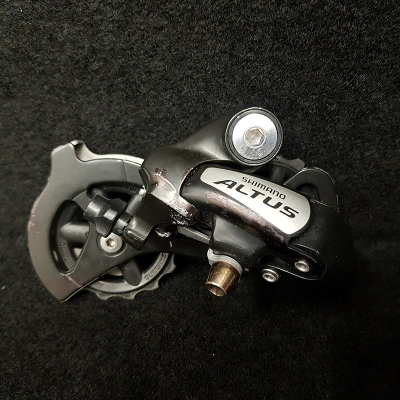 Schaltwerk „SHIMANO ALTUS“ 8-fach (Art.-Nr. 1840)