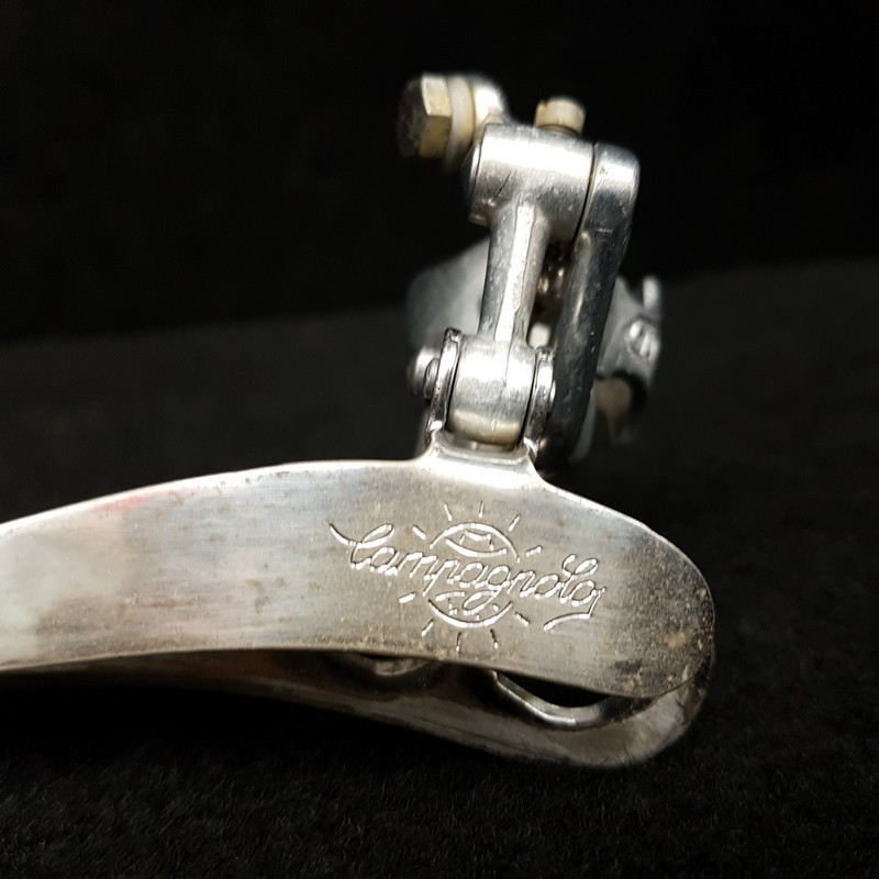 Dérailleur avant "CAMPAGNOLO RECORD avec butée" (Ref 1853)