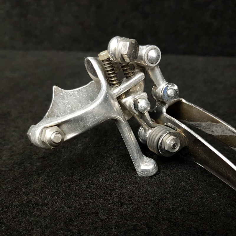 Dérailleur avant "CAMPAGNOLO RECORD avec butée" (Ref 1853)