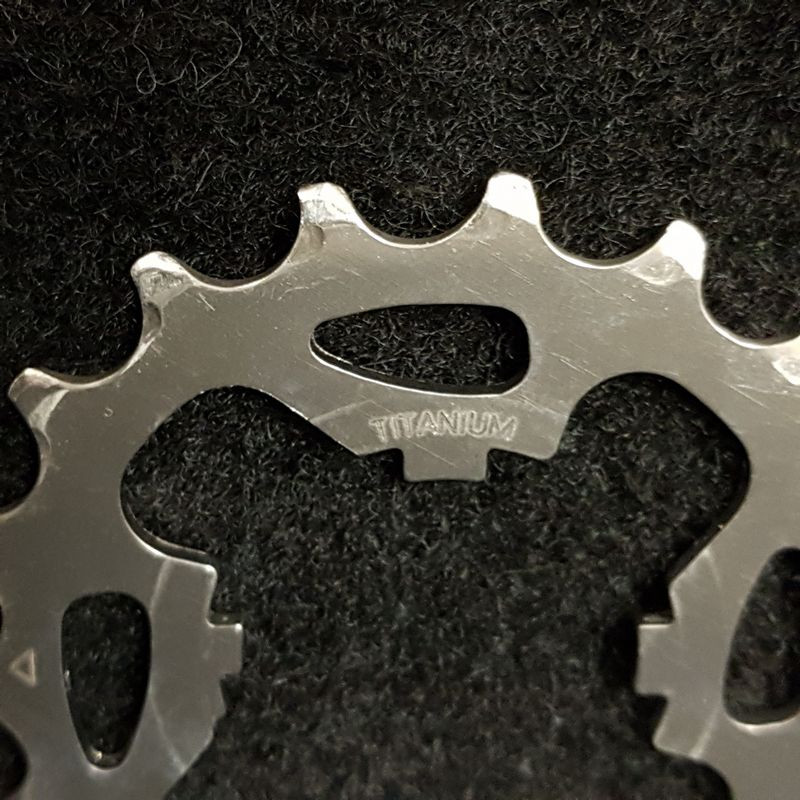 copy of Ritzel freilauf CAMPAGNOLO SR 50th" 15d (Ref 16)