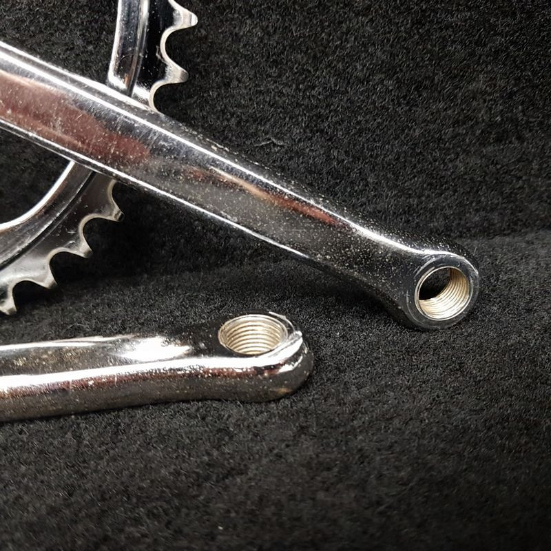 Single-chainring 46d 170 mm cleated crankset (Ref 990)