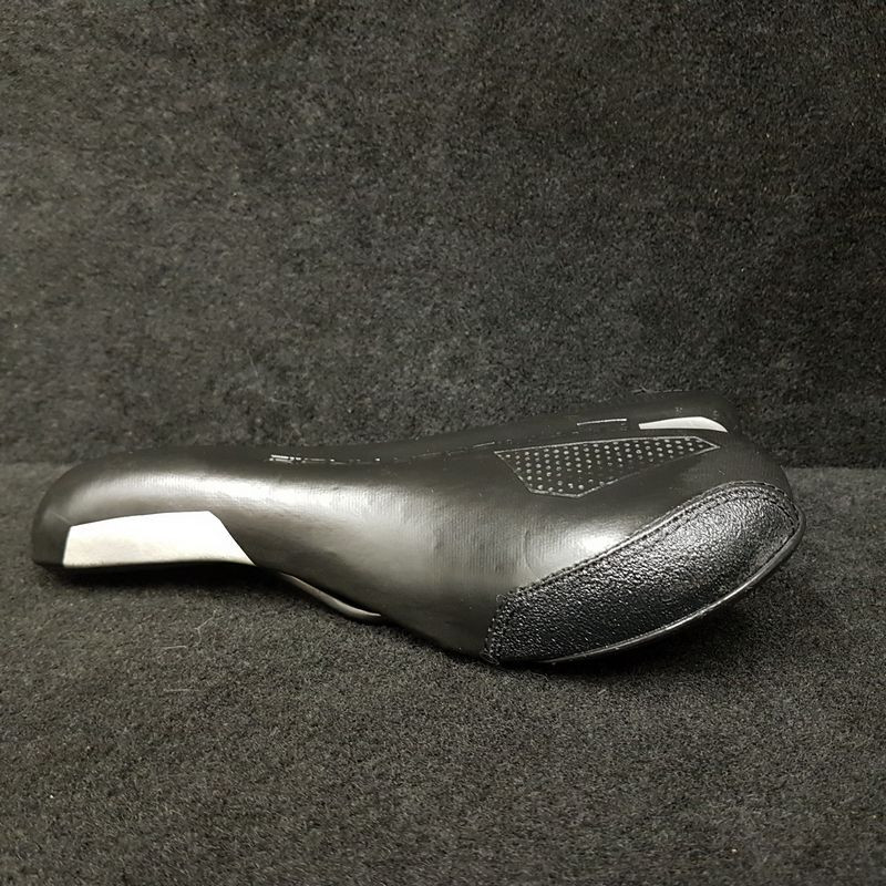 "DDK" saddle (Ref 587)
