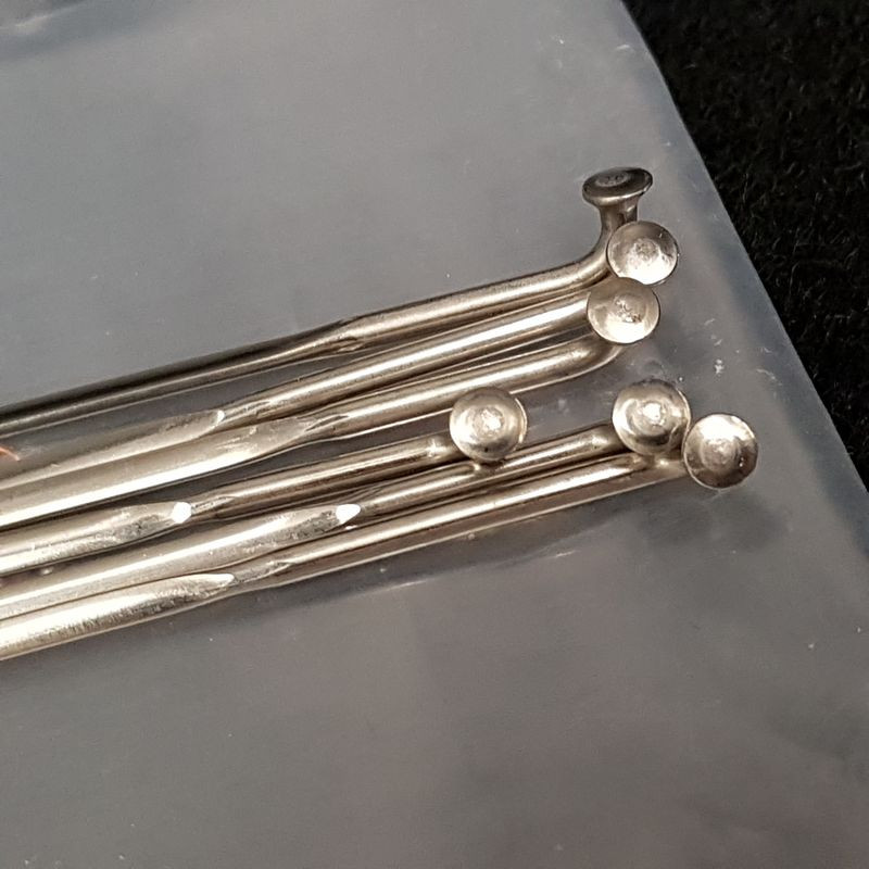 Speiche „SAPIM CX RAY“ Ø 2,0 – 271 mm