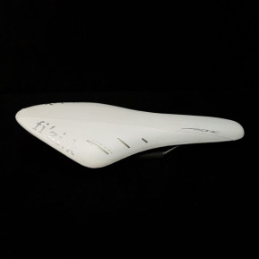Selle "FIZIK ARIONE R3" (Ref 591)