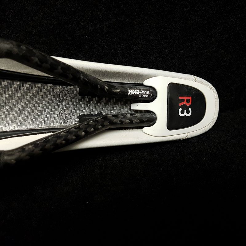 copy of Sella "FI'ZI:K ARIONE VSX R1" (rif. 558)