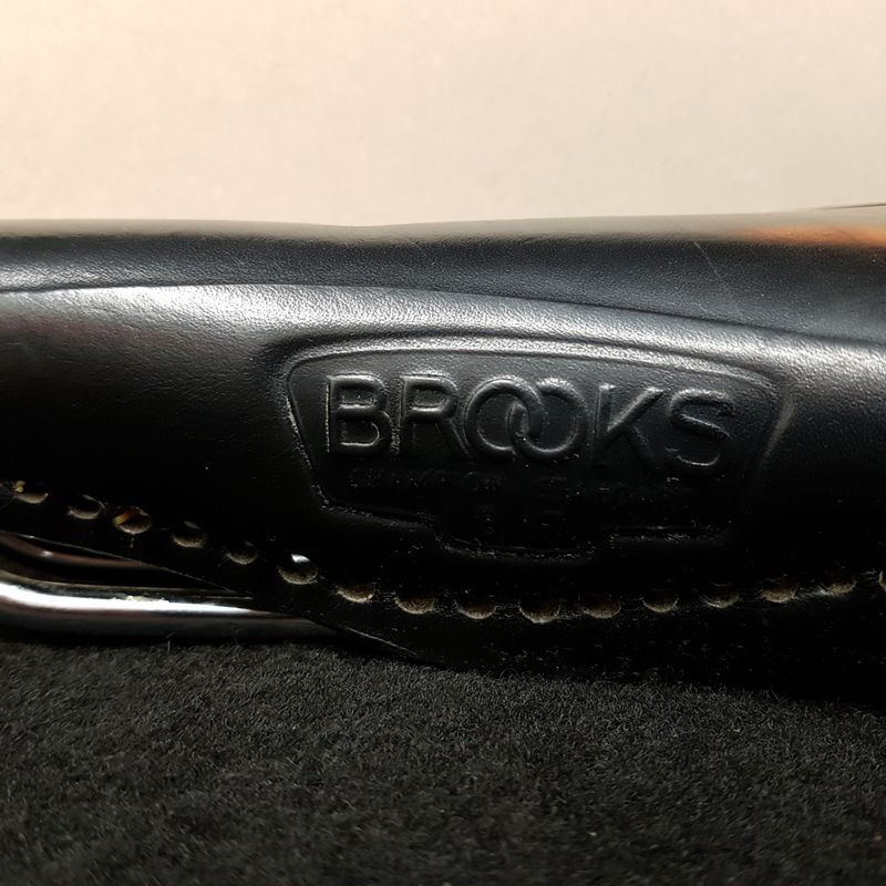 Selle "BROOKS B17 CLASSIC" (Ref 588)