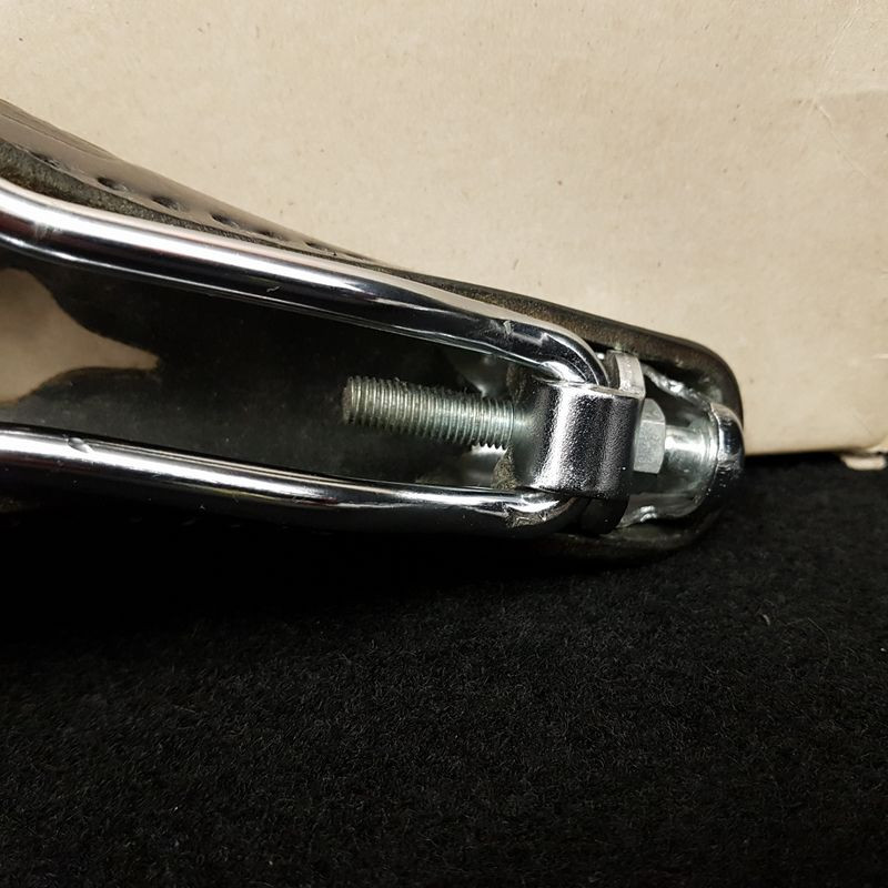 Selle "BROOKS B17 CLASSIC" (Ref 588)