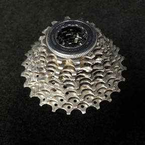 Cassette "SHIMANO 105 CS-5700" 10v 12-25 (Ref 473)