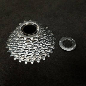 Cassette "MICHE/Campagnolo" 9v 13-28 (Ref 457)