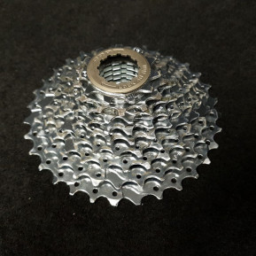 Cassette "SHIMANO HG" 9v 11-32 (Ref 458)