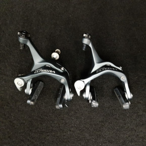Etriers de frein "SHIMANO ULTEGRA BR-6700" (Ref 596)
