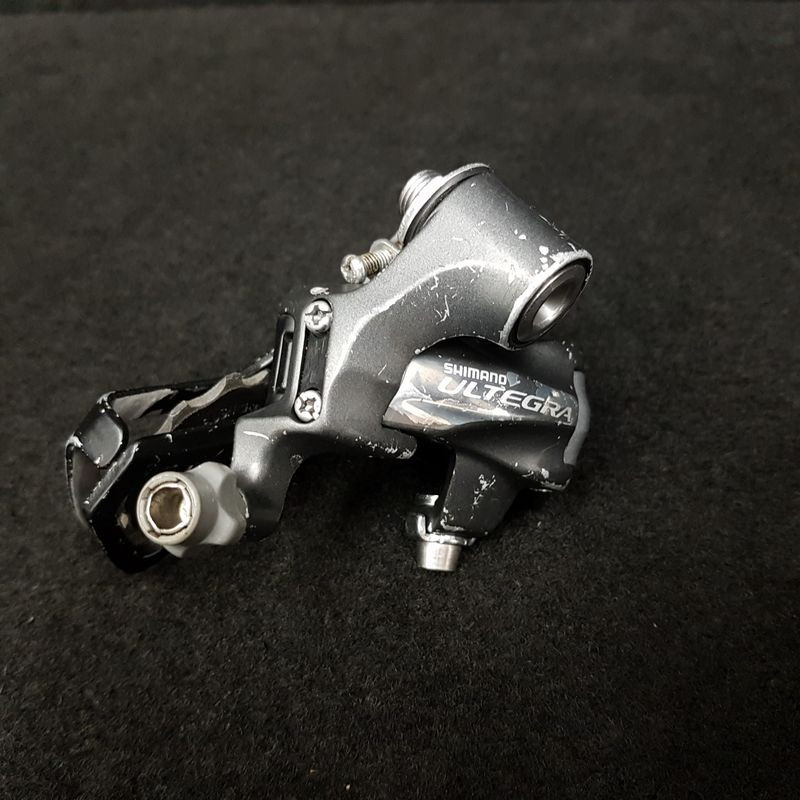 Desviador trasero «SHIMANO ULTEGRA RD-6700» de 10 velocidades (Ref. 1875)